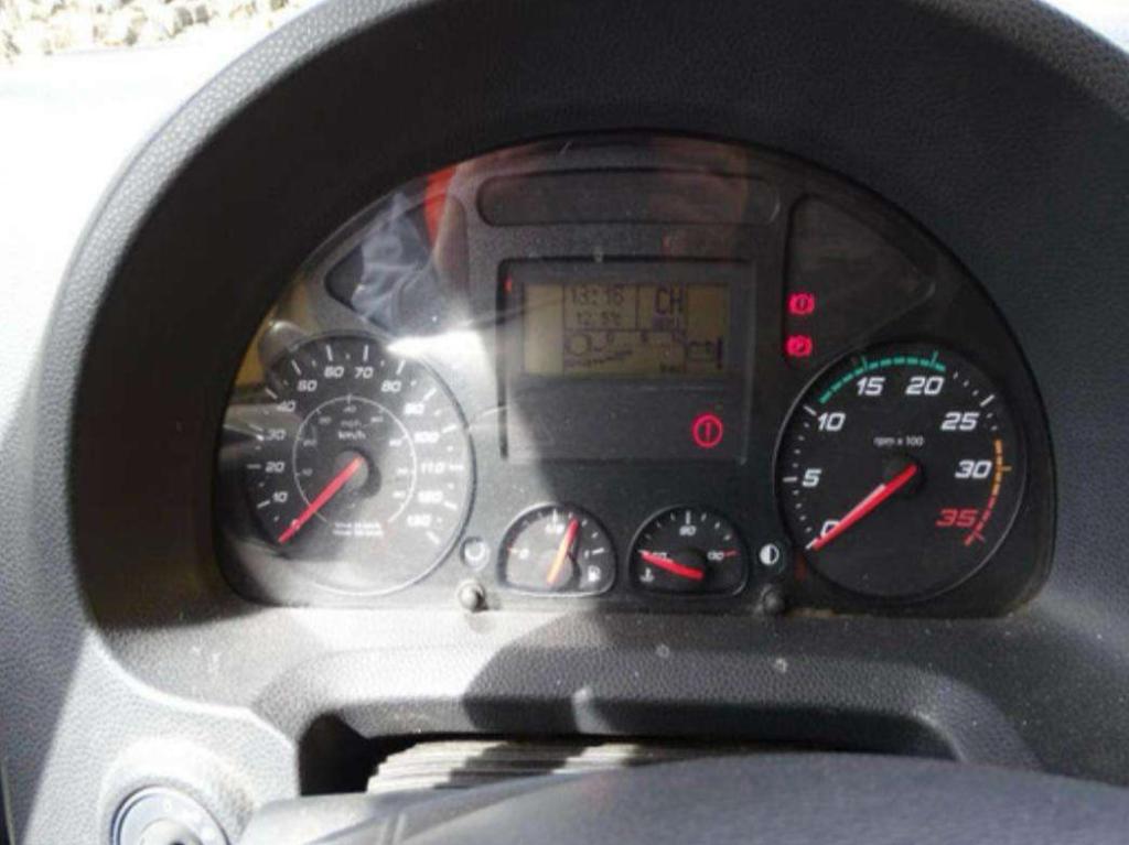 Iveco EUROCARGO CUBE 120E28P Photo 2