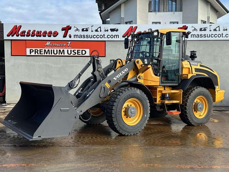 Volvo L45H Photo 1