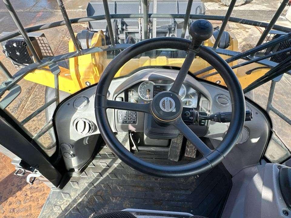 Volvo L45H Photo 16