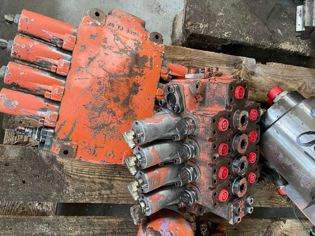 Rexroth Hydraulic distributor for PMI 450 Photo 1