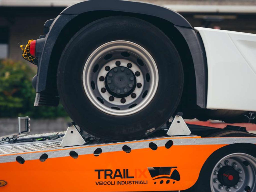 Trailix JX-1 Photo 20