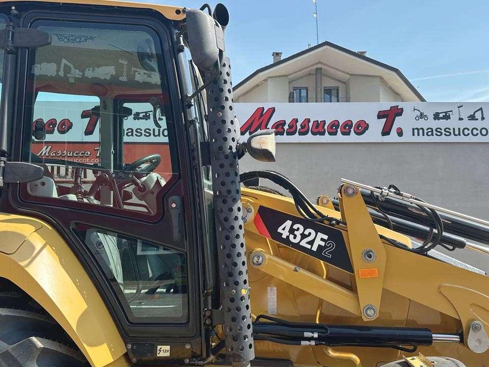 Caterpillar 432F2 4x4 Photo 5