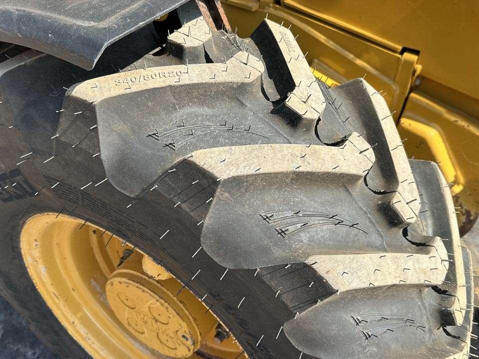 Caterpillar 432F2 4x4 Photo 7