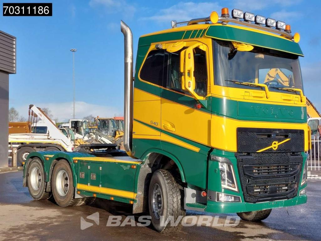 Volvo FH 540 FH 6X4 Special Interior! Hydraulic Photo 3