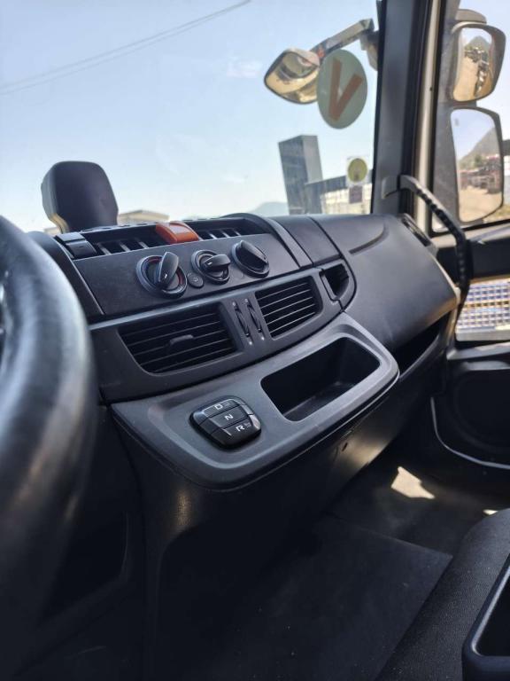 Iveco EUROCARGO CUBE 190-280L Photo 3