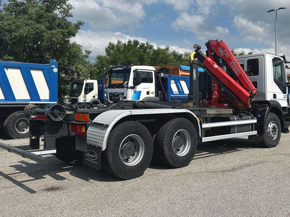 Iveco Trakker 450 6x4 Photo 24
