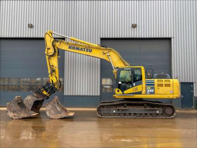 Komatsu PC240LC-10 Photo 1