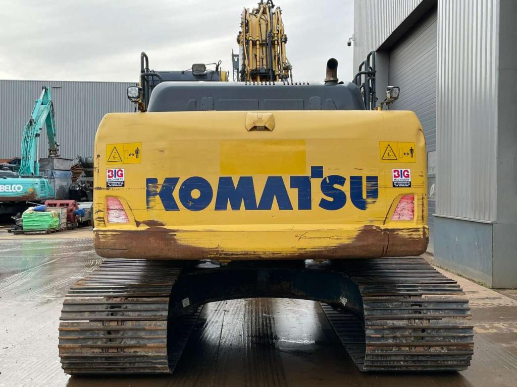 Komatsu PC240LC-10 Photo 7