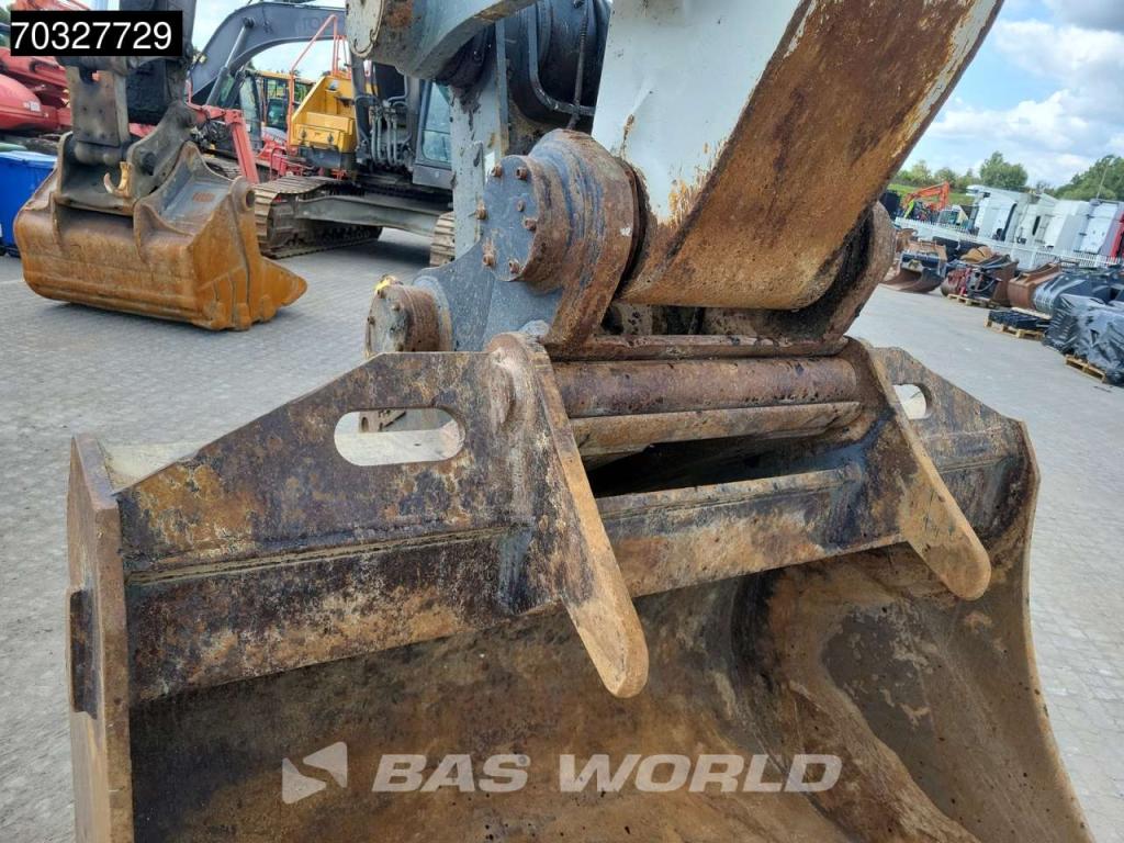 Liebherr R956 HD Photo 13