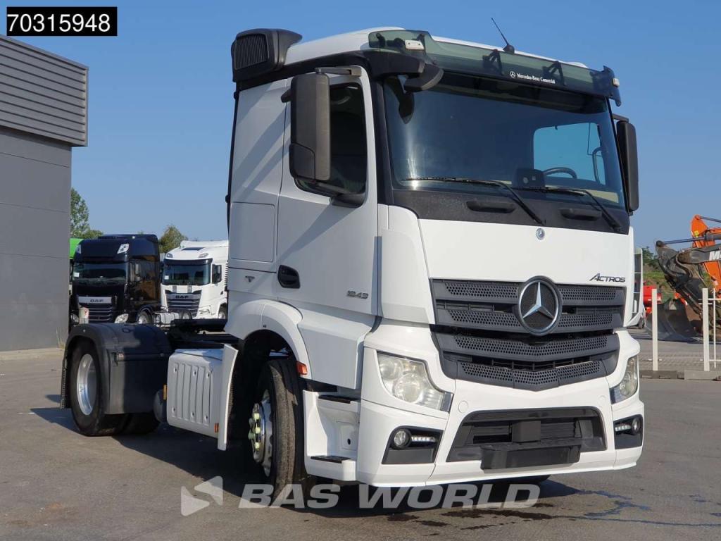 Mercedes-Benz Actros 1843 4X2 ClassicSpace Retarder PTO ADR Alcoa's Photo 3