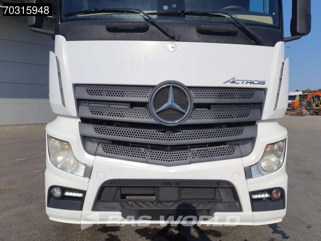 Mercedes-Benz Actros 1843 4X2 ClassicSpace Retarder PTO ADR Alcoa's Photo 8