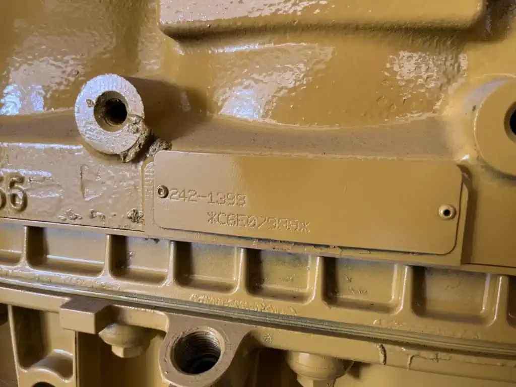 Caterpillar C6.4 Photo 2