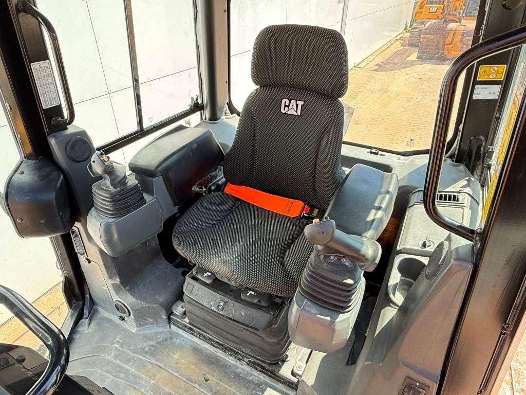 Caterpillar D1 12B - Camera / Only 3700 Hours Photo 8