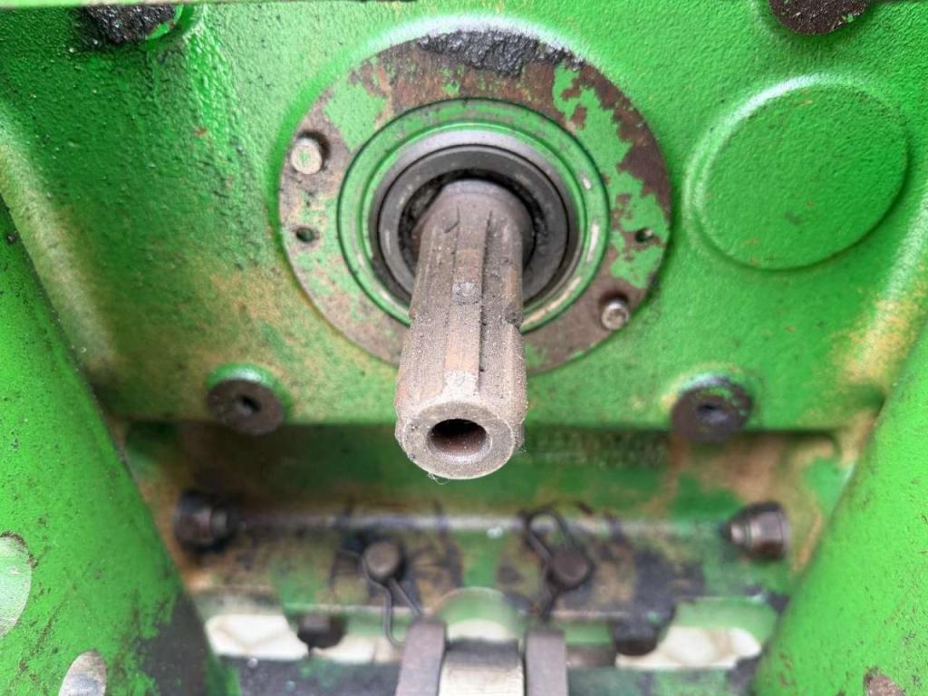 John Deere 7720 PQ - No TLS - Good Condition Photo 17