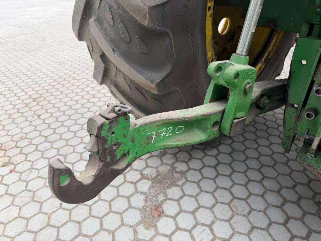 John Deere 7720 PQ - No TLS - Good Condition Photo 19