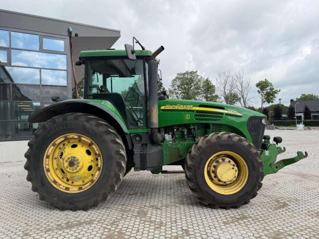 John Deere 7720 PQ - No TLS - Good Condition Photo 4