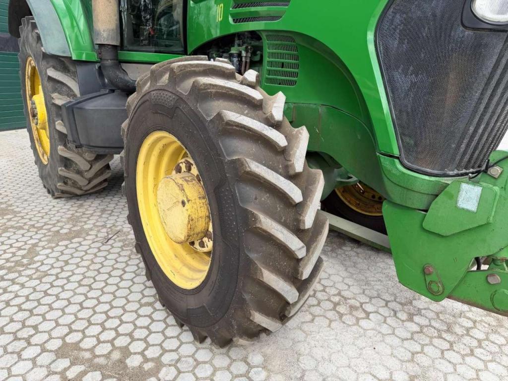 John Deere 7720 PQ - No TLS - Good Condition Photo 8