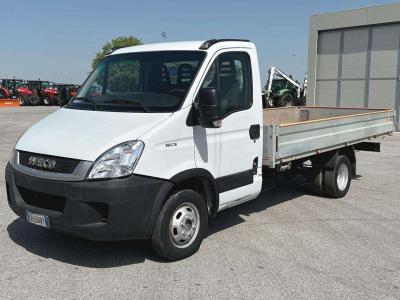Iveco DAILY 35C13 4x2 sold by Massucco T. Srl