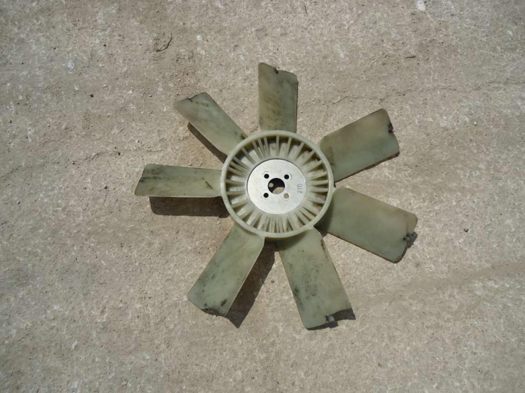 Cooling fan for Hitachi LX170 Photo 1