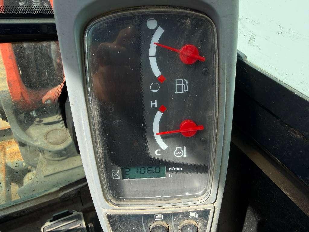Kubota KX027-4 - Hammer Lines / Quick Coupler Photo 12