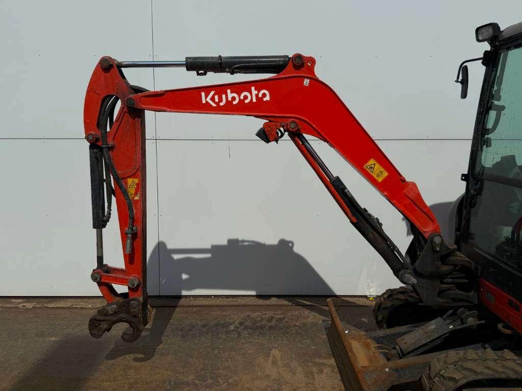 Kubota KX027-4 - Hammer Lines / Quick Coupler Photo 14
