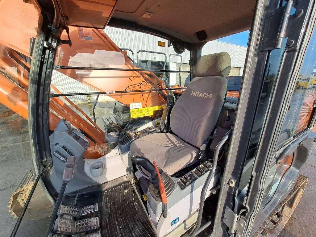 Hitachi Zx350LCN-6 Photo 28
