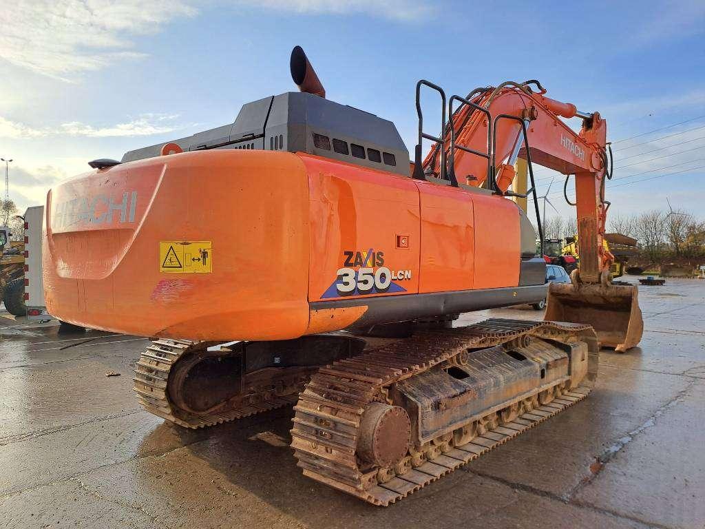 Hitachi Zx350LCN-6 Photo 4