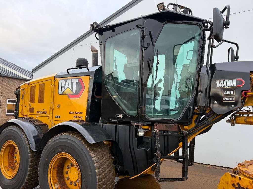 Caterpillar 140M2 VHP 6x6 AWH - 4.88m Blade Photo 21