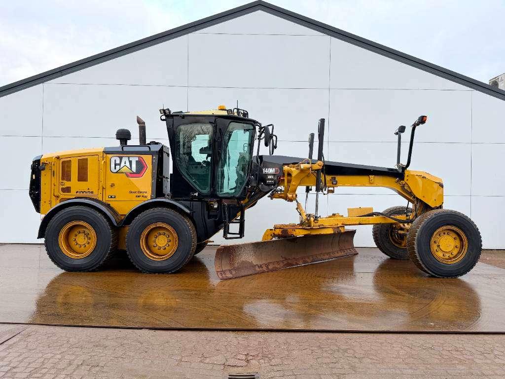 Caterpillar 140M2 VHP 6x6 AWH - 4.88m Blade Photo 5