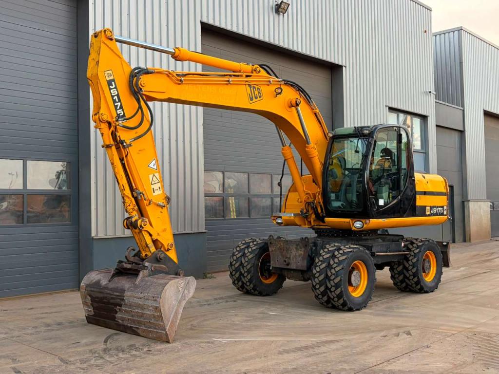 JCB JS175W Photo 2