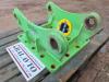 S60-BGS for 12-18 ton excavators Attachment plate Photo 2 thumbnail