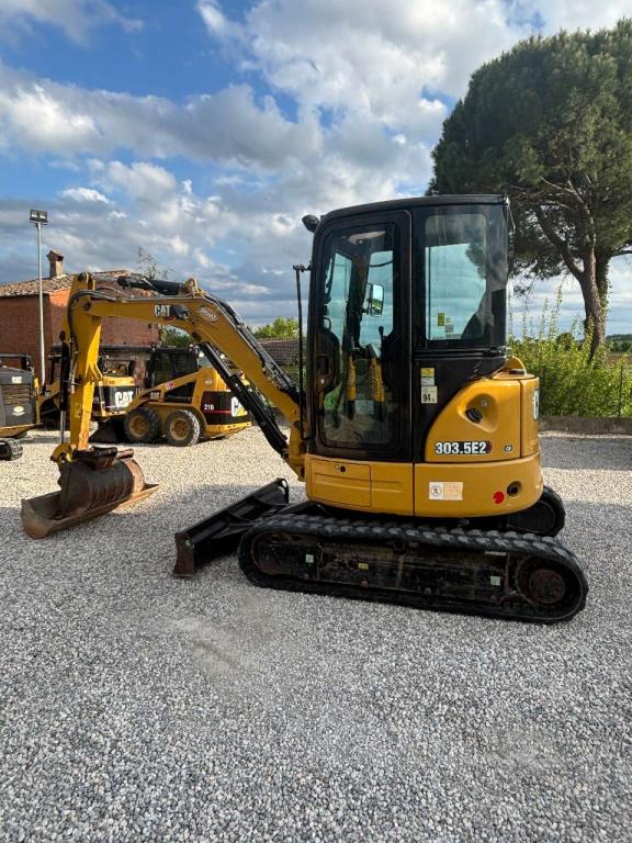 Caterpillar 303.5E2CR Photo 1