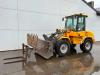 Volvo L30B - Bucket + Forks / Quick Coupler Photo 3 thumbnail