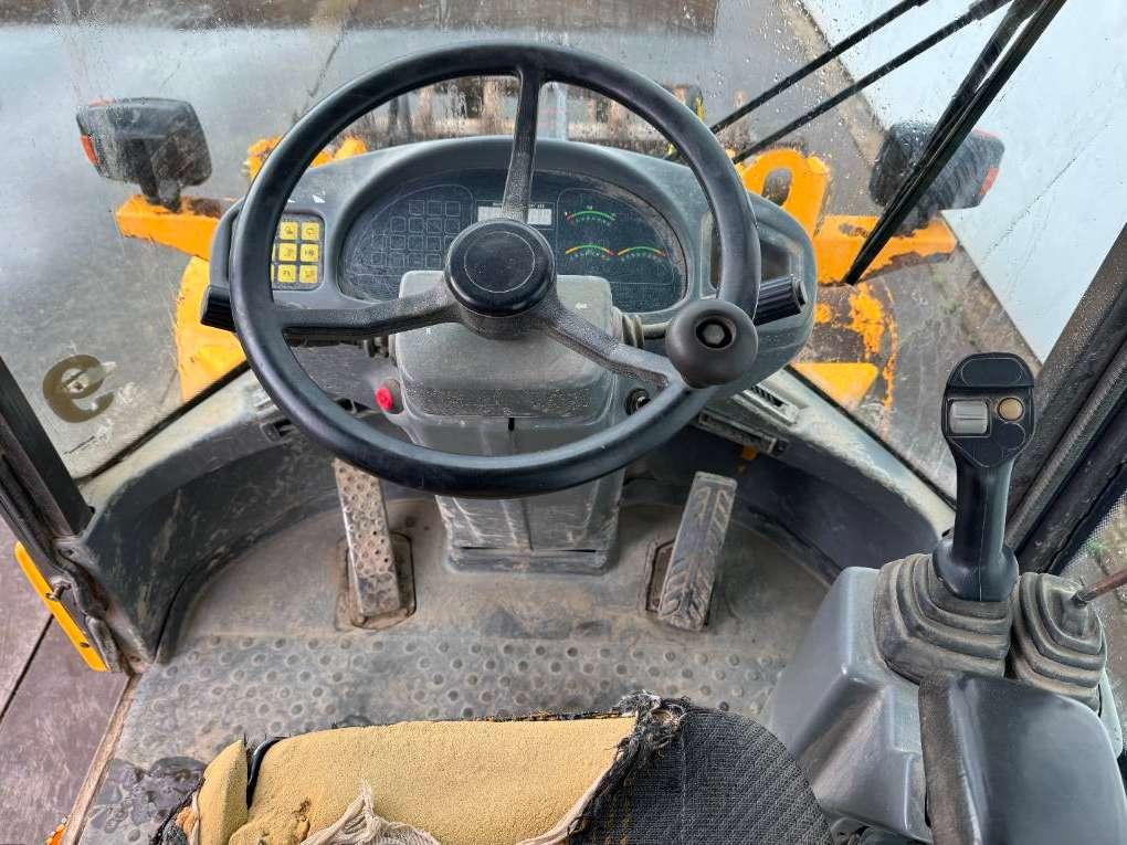 Volvo L30B - Bucket + Forks / Quick Coupler Photo 10