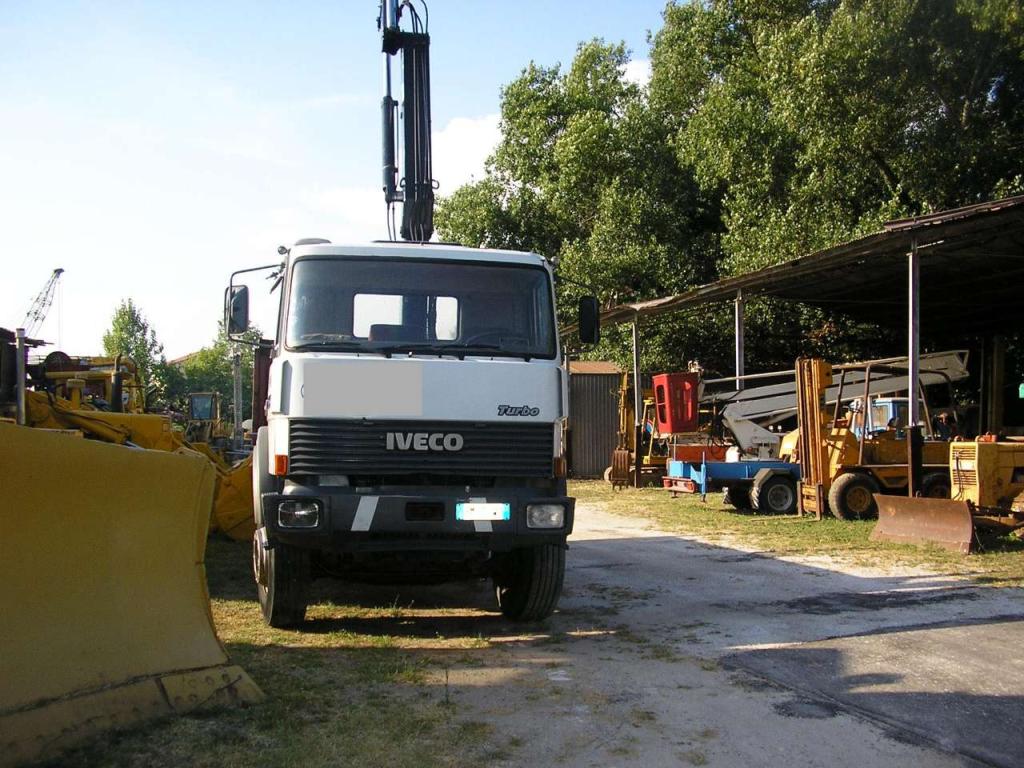 Fiat Iveco 175/24 Photo 2