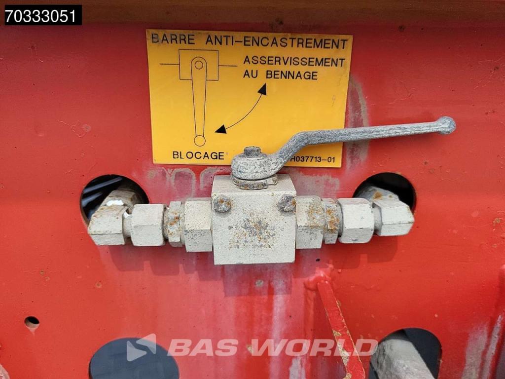 Fruehauf Lift Axle MOT 02/27 Photo 27