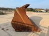 Caterpillar 988 Bucket - Good Overall Condition Photo 4 thumbnail