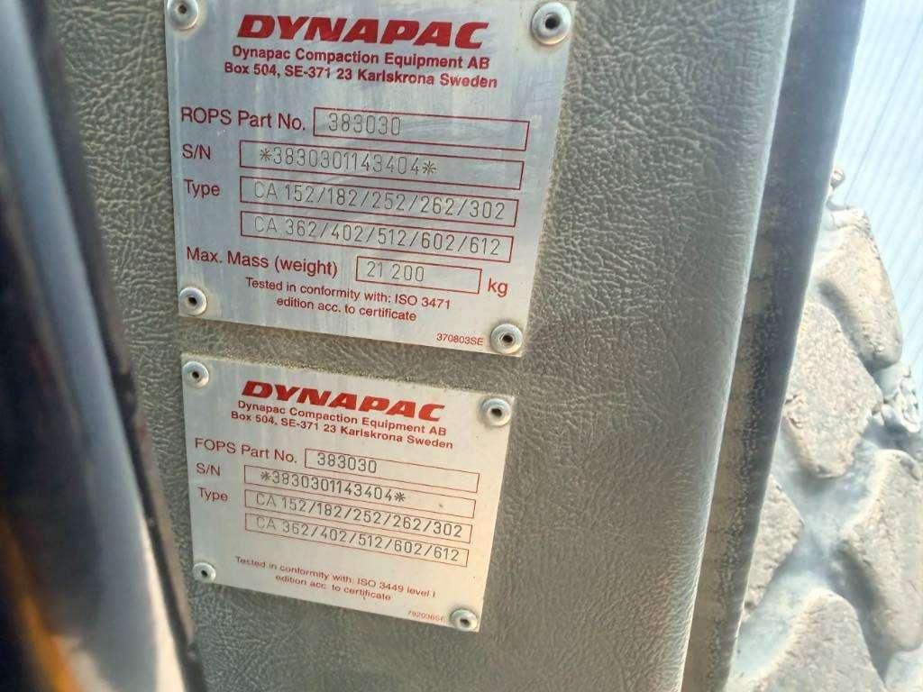 Dynapac CA302D Photo 10