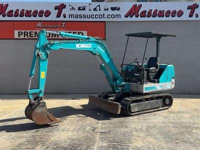 Kobelco SK 27 Photo 1