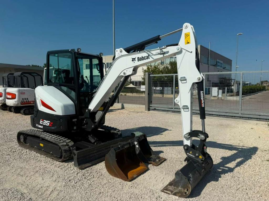 Bobcat E35Z Photo 2