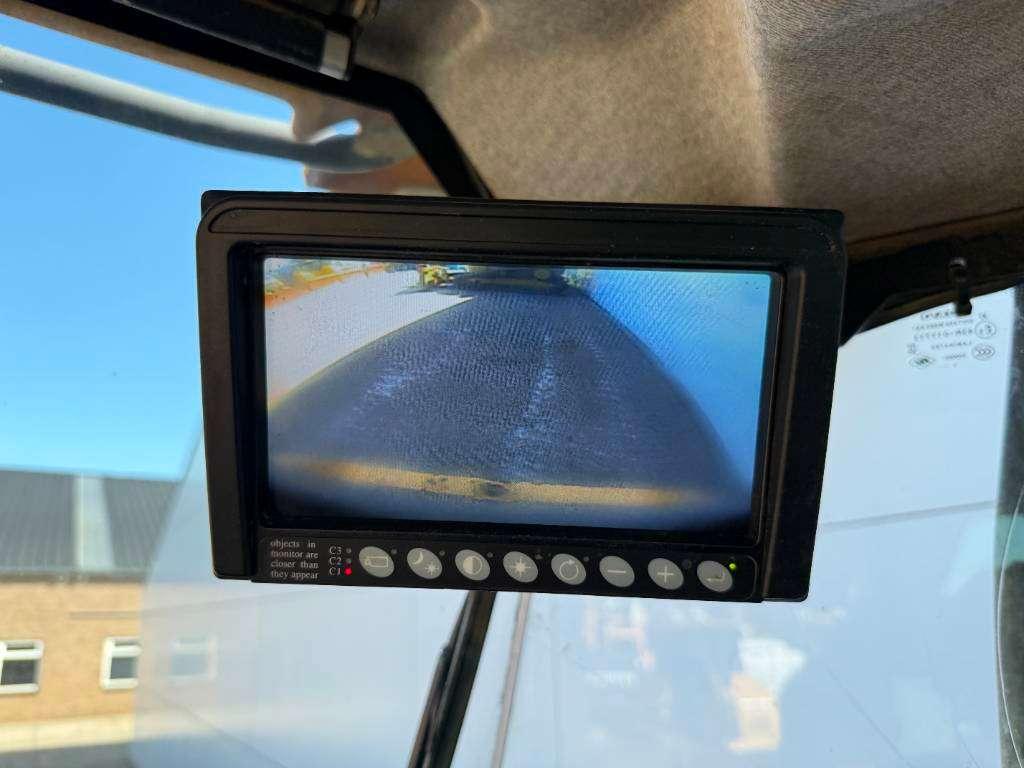 Volvo L70H - 3rd Function / Quick Coupler Photo 11