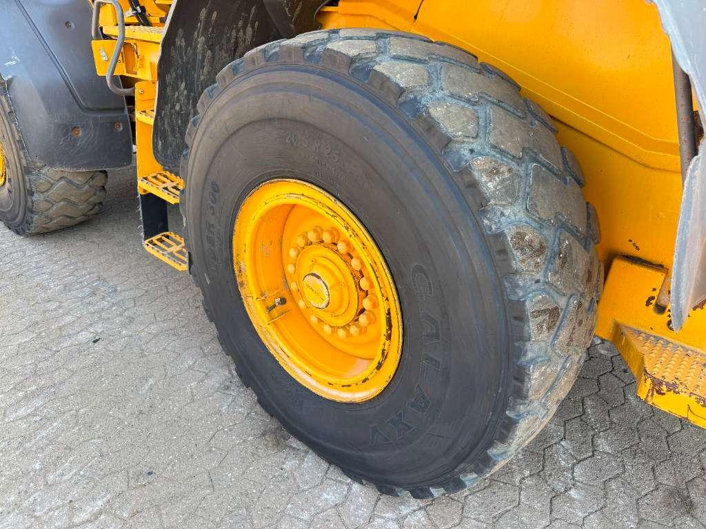 Volvo L70H - 3rd Function / Quick Coupler Photo 18