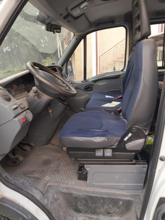 Iveco 35-12 Daily Photo 4