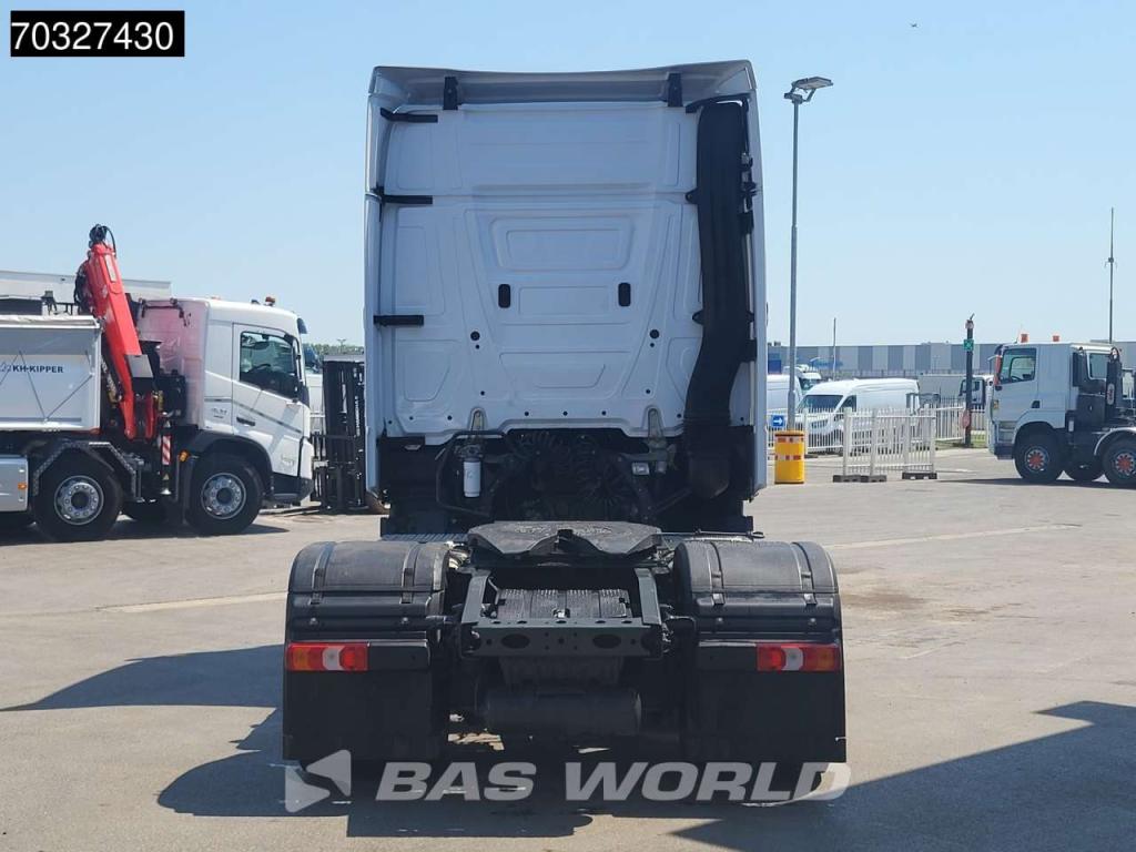 Mercedes Actros 1851 4X2 BigSpace 2x Tanks Standklima Photo 10