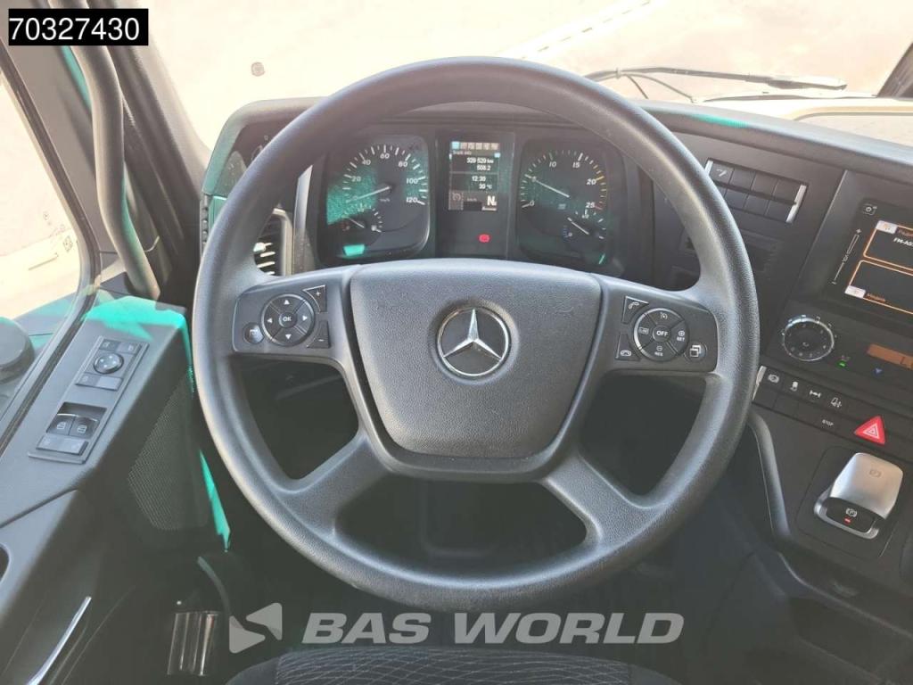 Mercedes Actros 1851 4X2 BigSpace 2x Tanks Standklima Photo 24