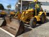 Komatsu WB93R-2 Photo 1 thumbnail