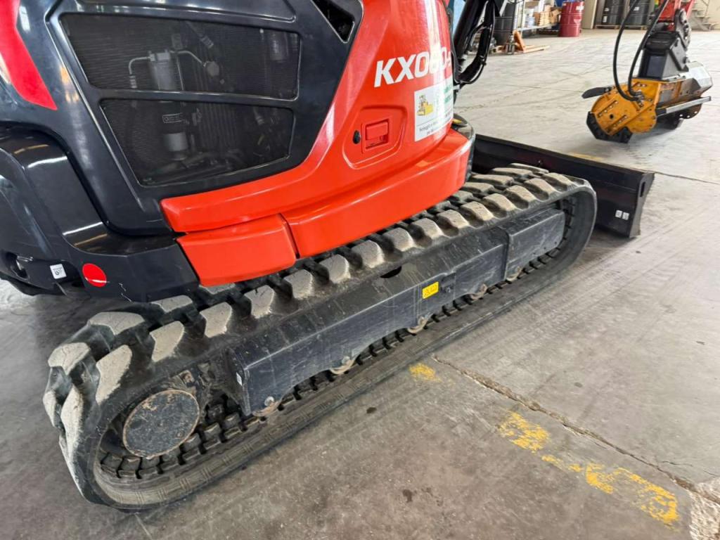 Kubota KX060-5 Photo 3