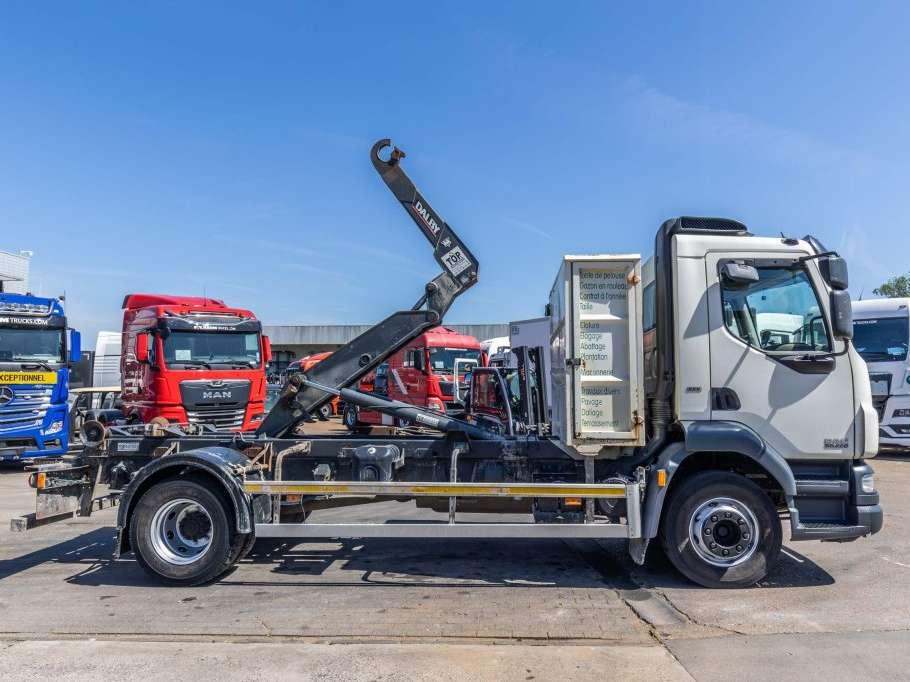 Daf CF55.220 Photo 3