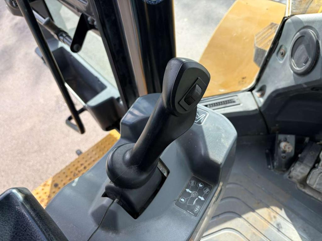 Caterpillar 950M Photo 19