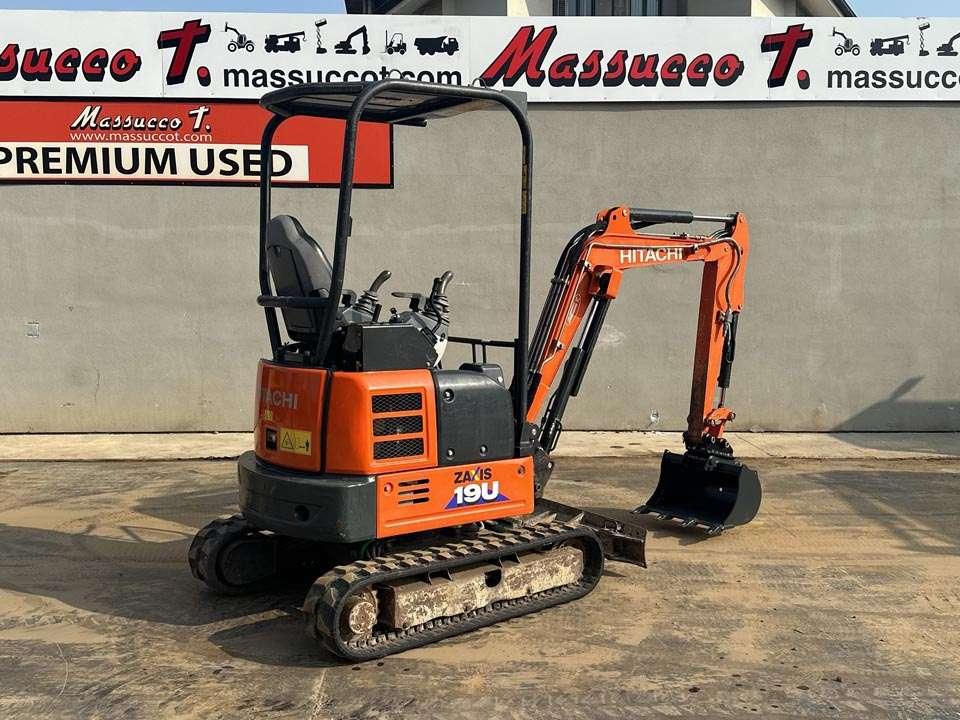 Hitachi ZX19U-6 YRL Photo 21